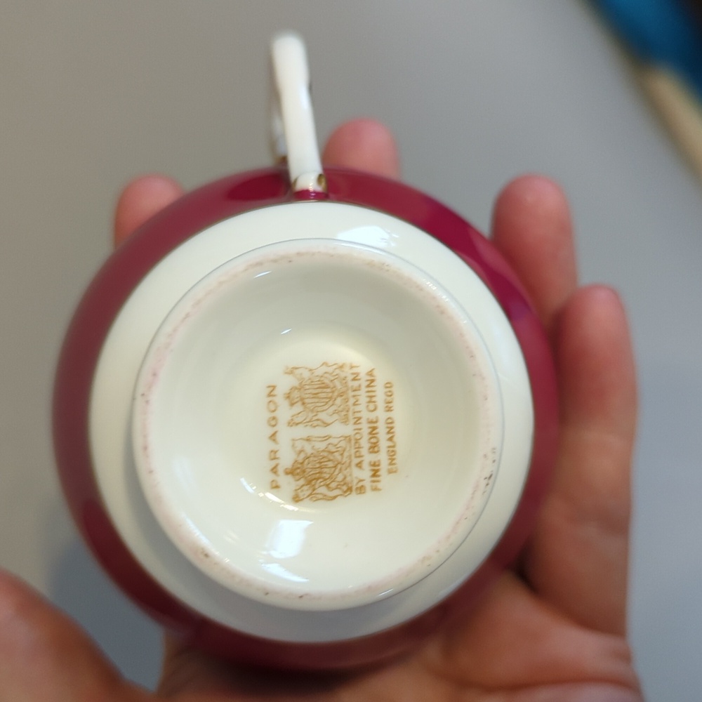 Rare Paragon Replacement Teacup Roses Gold Rim - Picture 2 of 5
